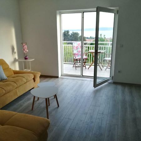 Cvita Kastela Luaran gambar